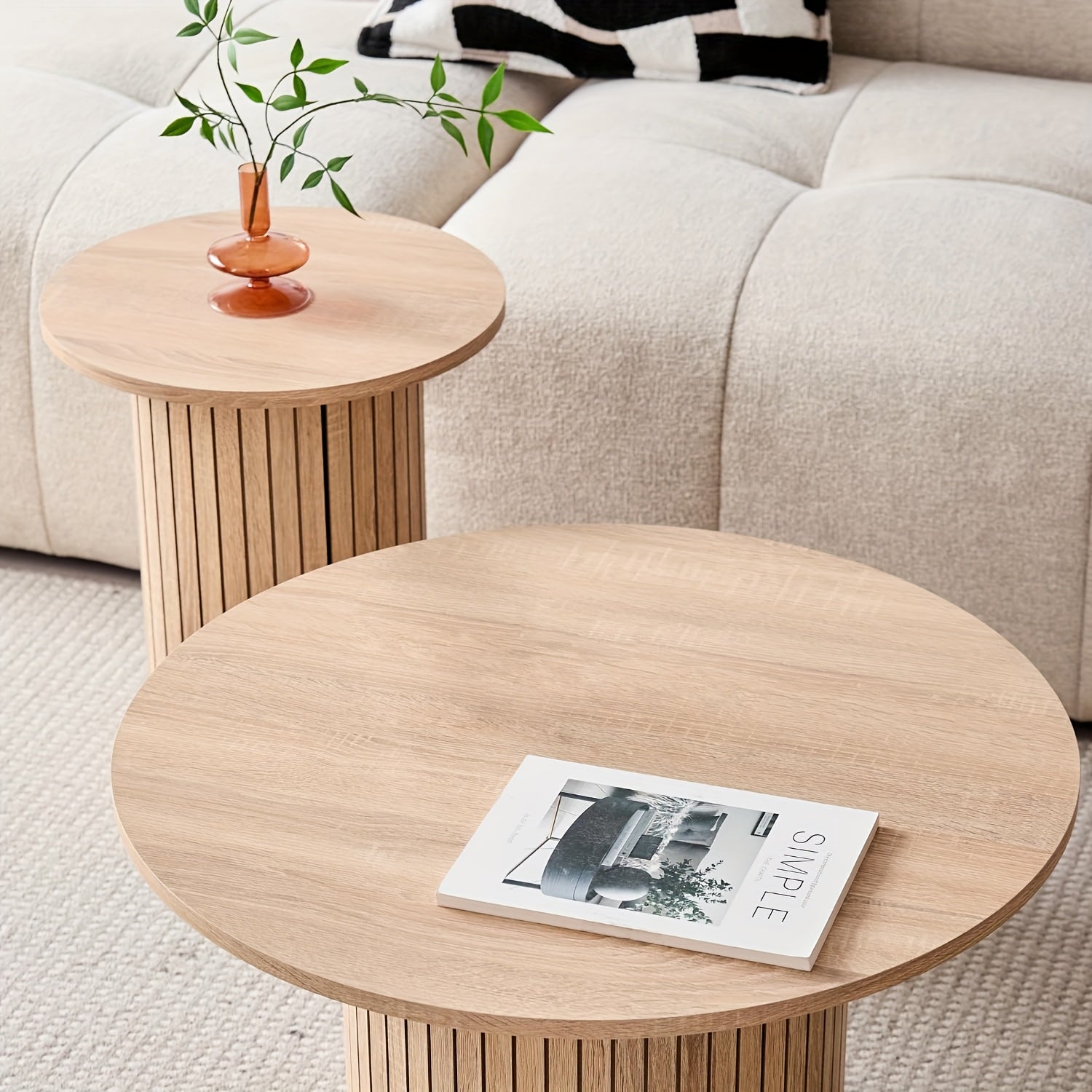 Set of 2 Round Nesting Coffee Tables, Bohemian Wooden Circular Side Table with Fluted Design, Rustic End Table for Living Room Or Bedroom, Ideal for Apartments